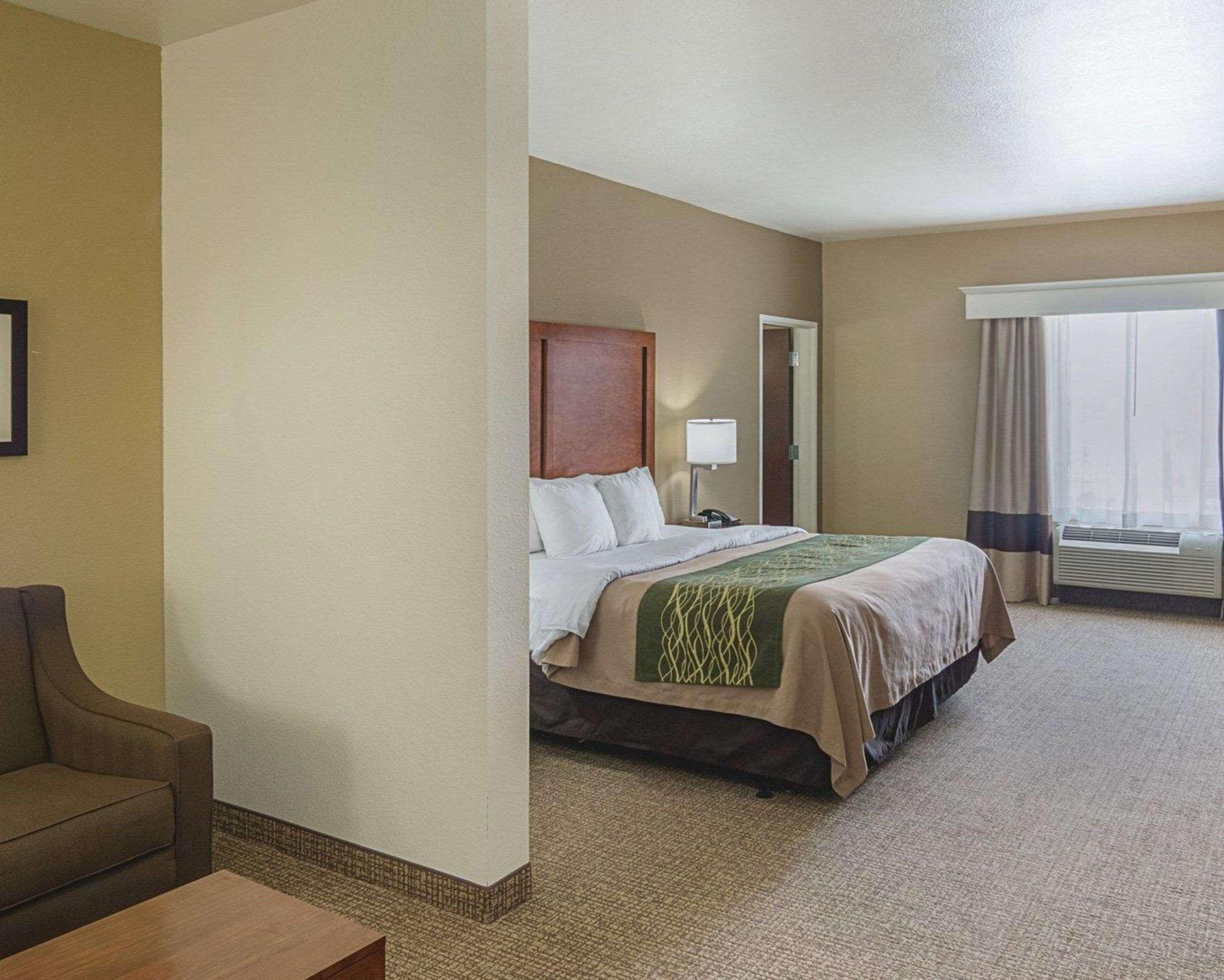 Comfort Inn Midland South I-20 Экстерьер фото
