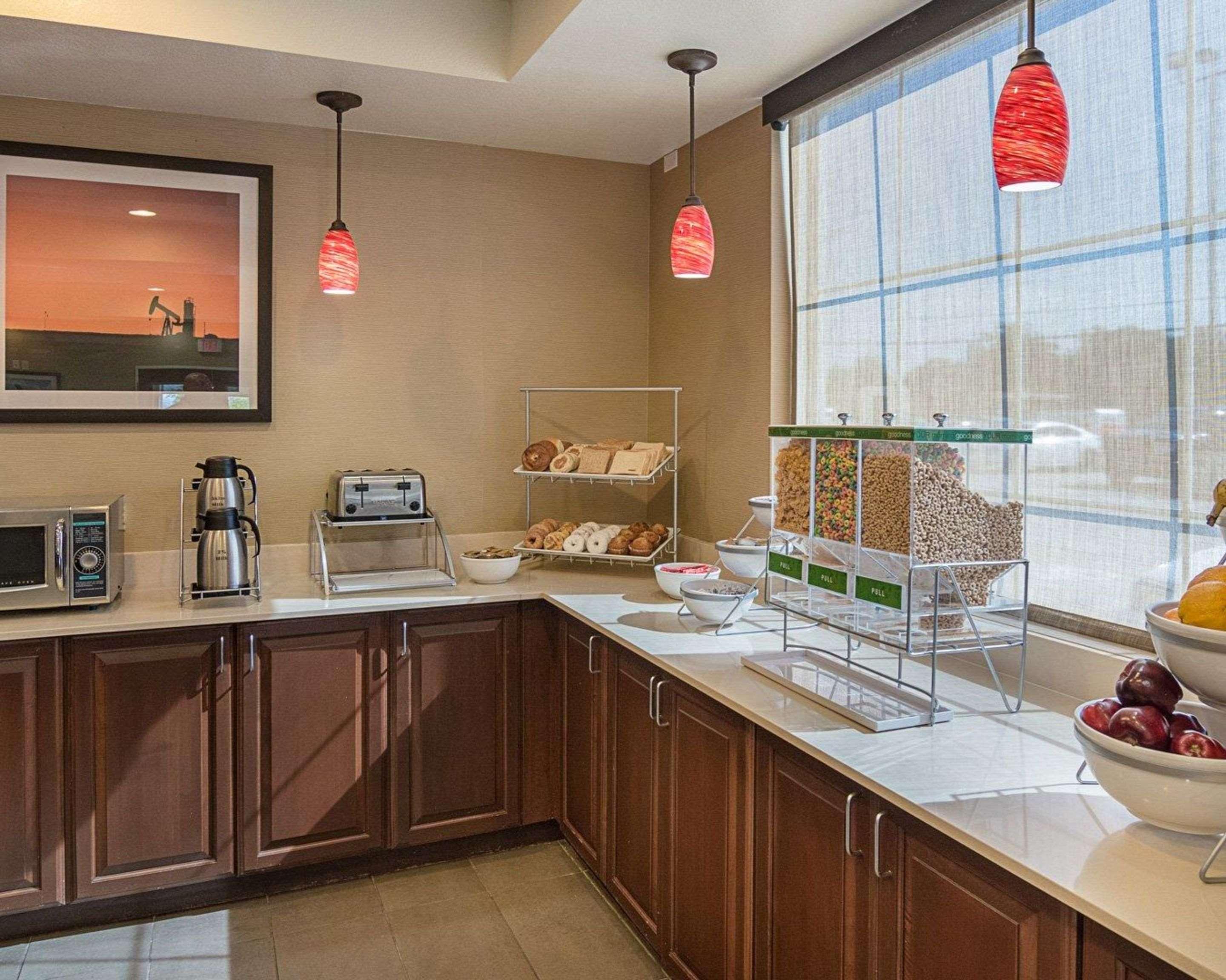 Comfort Inn Midland South I-20 Экстерьер фото