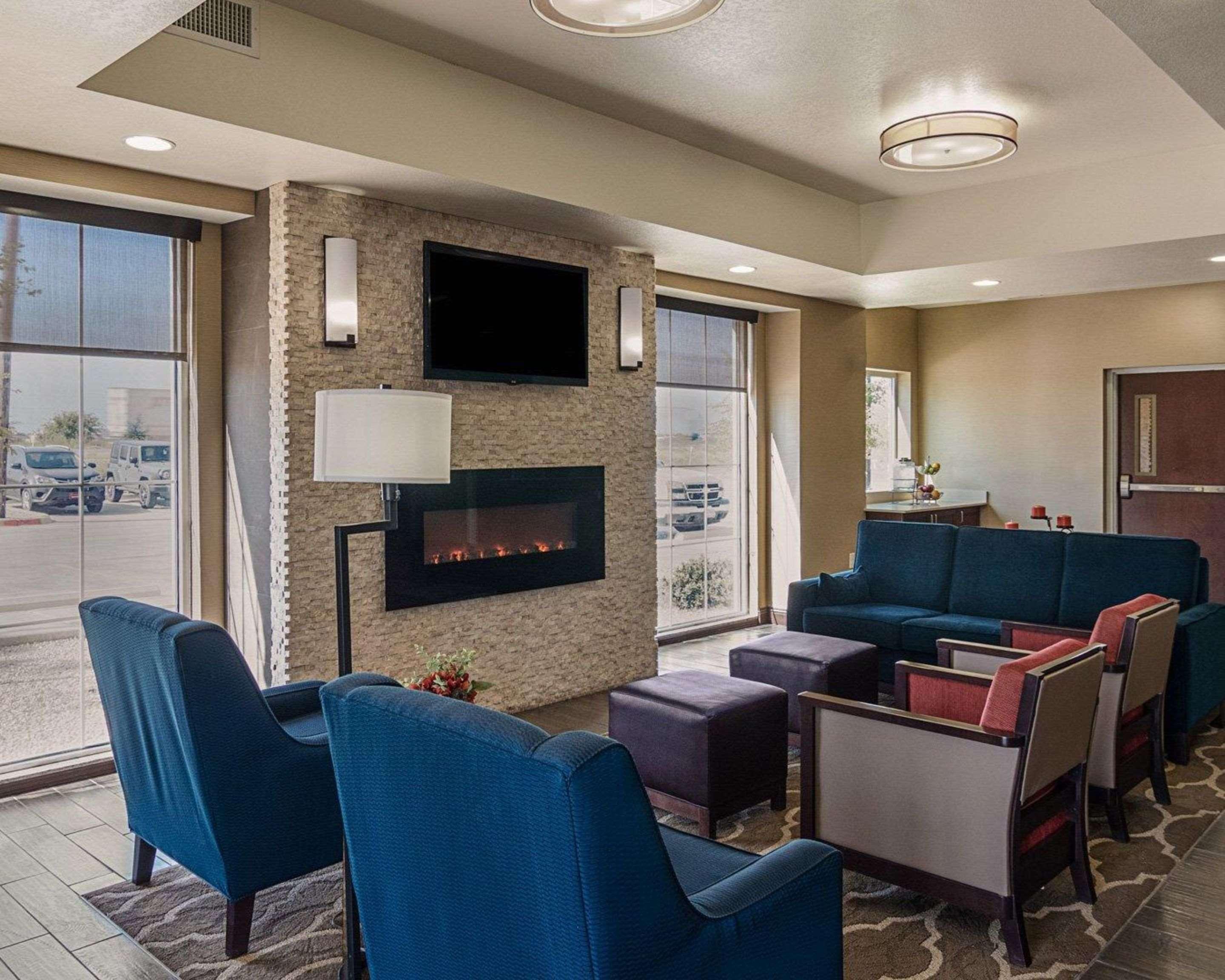 Comfort Inn Midland South I-20 Экстерьер фото